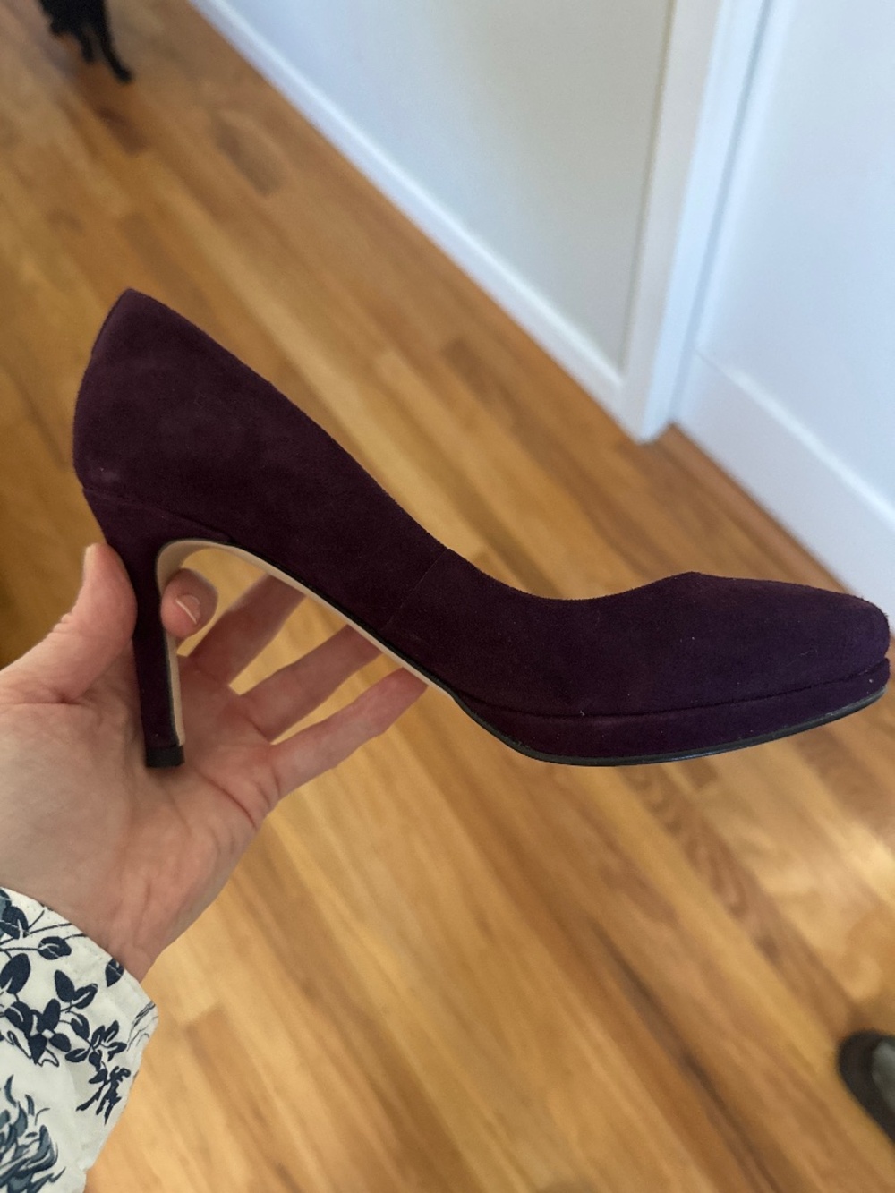 Ivanka Trump purple velvet pumps